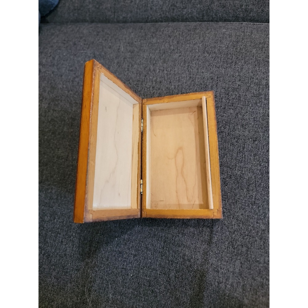 Wooden Carved Trinket Storage Keepsake Box - Picture 2 of 6